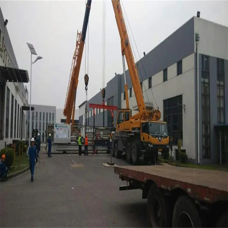 华南热作学院附近12吨吊车出租电话|工程吊装|高效响应